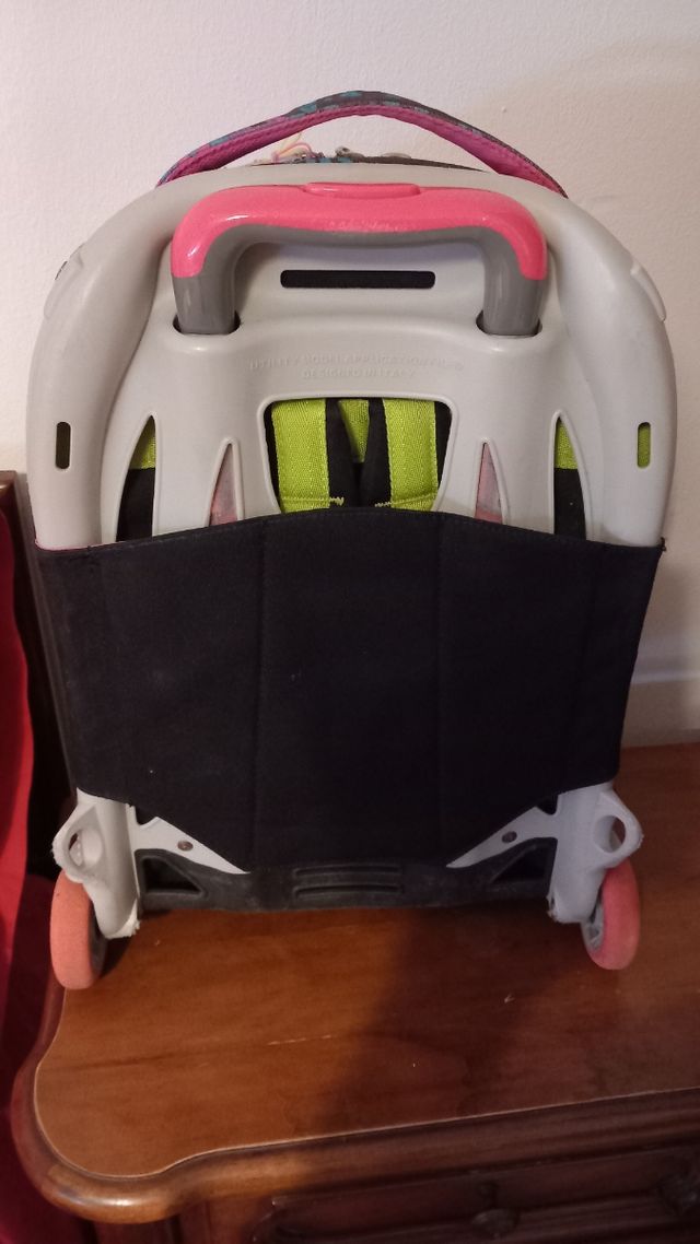 Zaino con carrello per ragazza