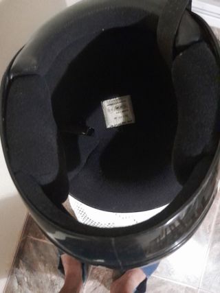 Casco nzi.