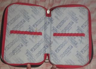 astuccio seven