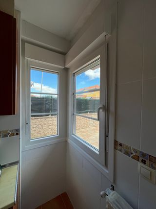 FABRICACION E INSTALACION DE VENTANAS DE PVC