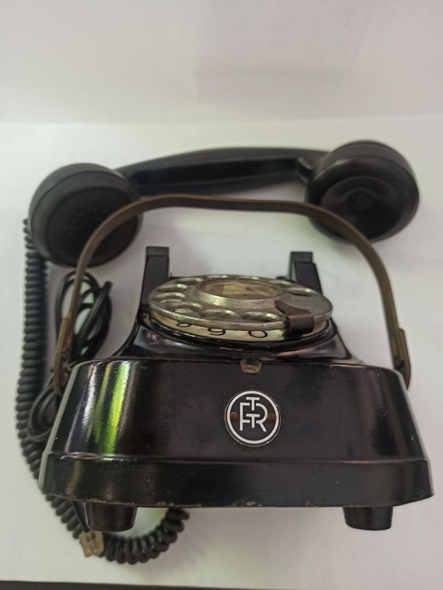 Teléfono vintage Bell Telephone