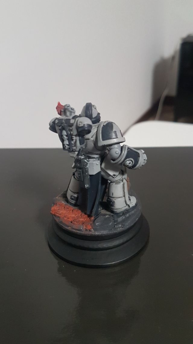 Warhammer 40k Komtur - 50mm