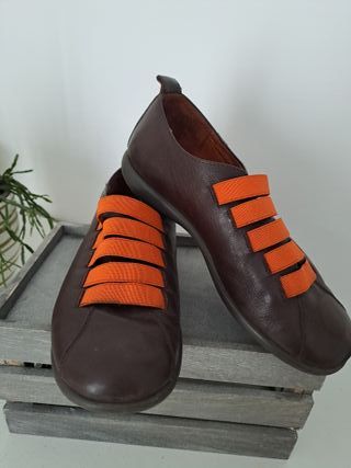 Zapatos Acebo's marrón y naranja