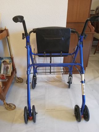 Andador movilidad reducida