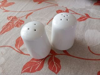 Saliera e pepiera