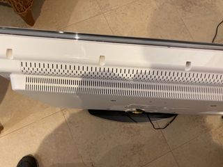 TV  37  PHILIPS AMBILIGHT