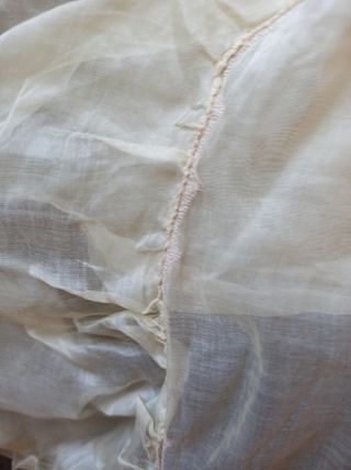 Colcha de organza antigua