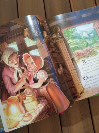 CUENTOS INFANTILES BILINGÜE ESPAÑOL-INGLÉS 8 TOMOS