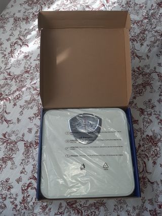 Báscula Orbegozo con caja original