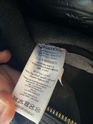 Bolso bimba y lola de piel negro