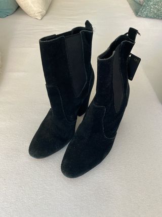 Botin Terciopelo Negro Massimo Dutti