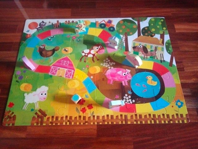 Juego 3 en 1, puzzle gigante, oca, ambientación