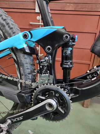 Bici enduro giant 2