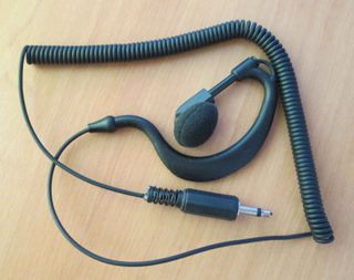 auricular clip