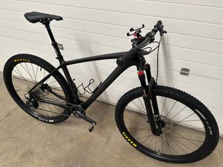 bicicleta de carbono de 29 pulgadas