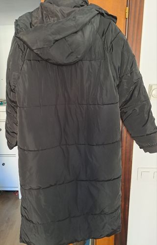 Abrigo oversize negro zara