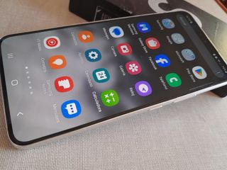 Samsung galaxy s22 128gb