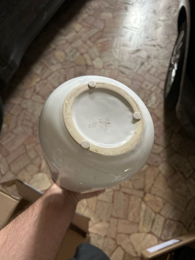 vaso in ceramica bianco e oro rosa