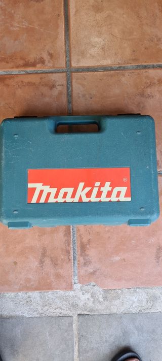 Taladro de bateria makita
