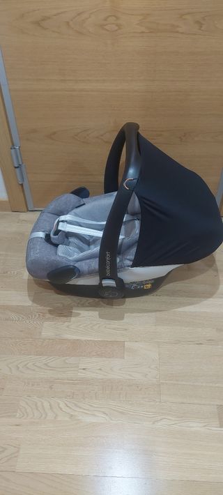 Sillita coche bebeconfort, maxicosi y base isofix
