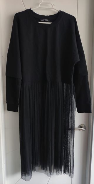 Exclusiva sudadera /vestido de Zara talla M