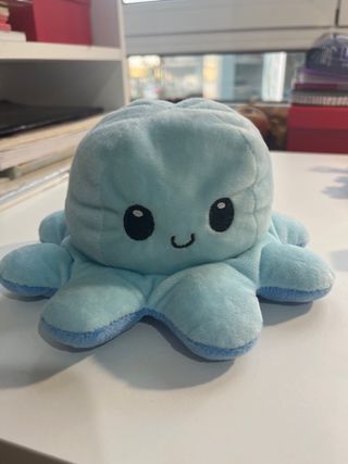 Peluche de pulpo reversible