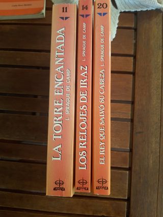 Trilogía El Rey Reluctante, tres libros