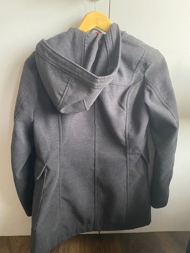 Chaqueta estilo trenca Mujer gris oscuro HyM