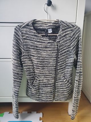 Chaqueta jaspeada negra y blanca de H&M