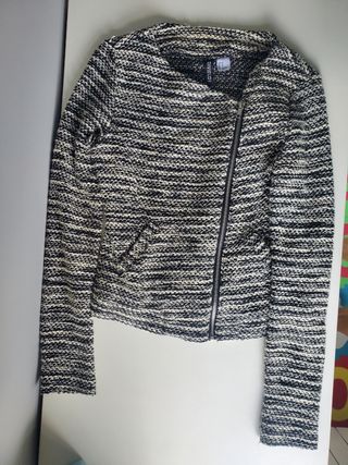 Chaqueta jaspeada negra y blanca de H&M