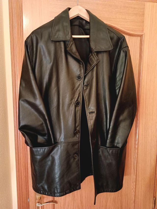 Chaquetón de cuero 