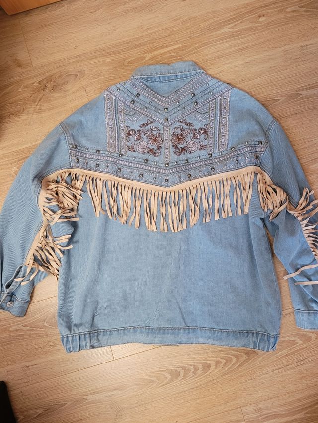 Cazadora flecos talla M