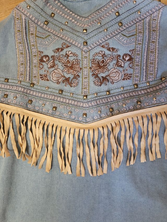 Cazadora flecos talla M