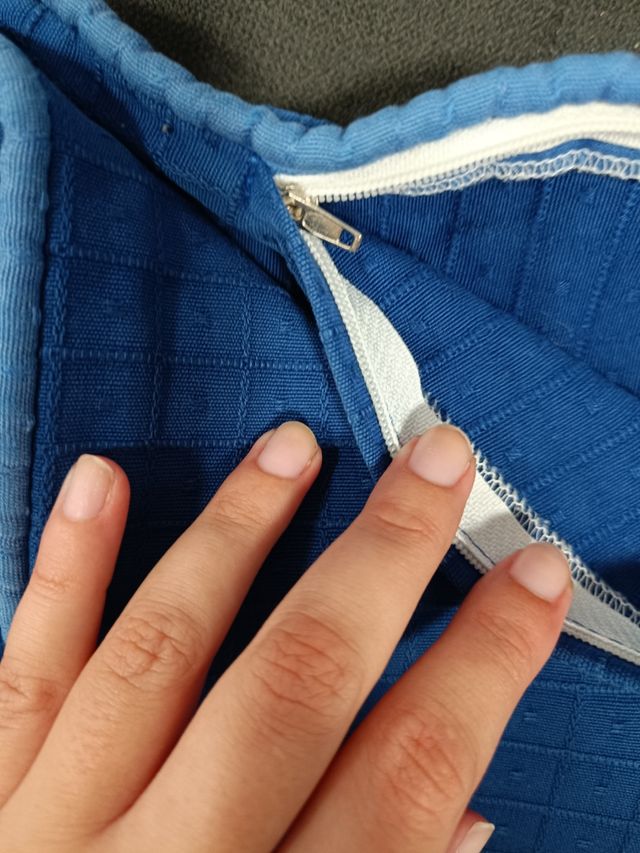 Dos fundas de cojines azules