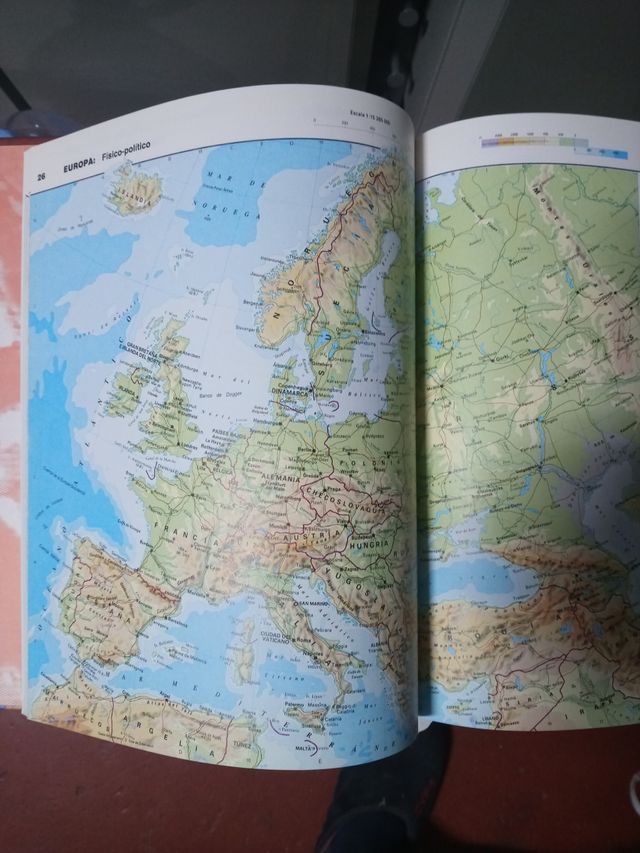 Atlas de Geografía Universal