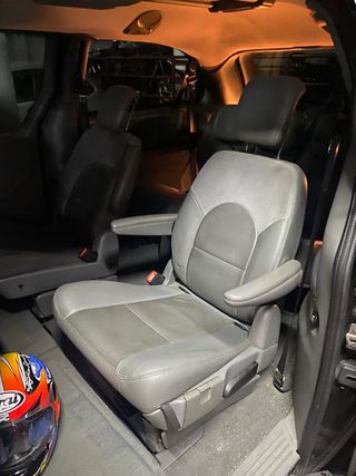 Chrysler Grand Voyager 2008 averiada