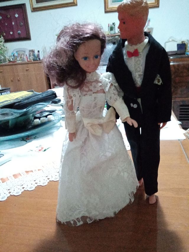 Bambole barbi e Ken
