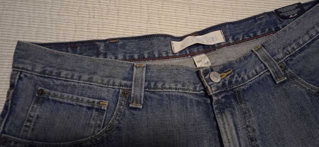 Vaqueros veraniegos americanos nuevos Hilfiger 38/