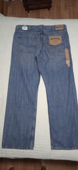 Vaqueros veraniegos americanos nuevos Hilfiger 38/