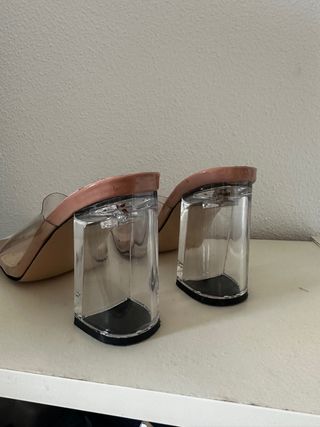 Sandalias transparentes