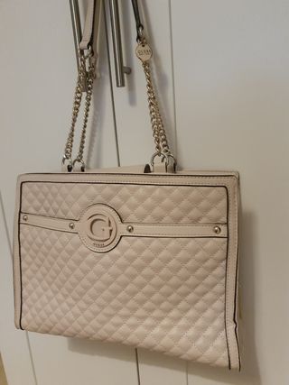 Bolso guess 