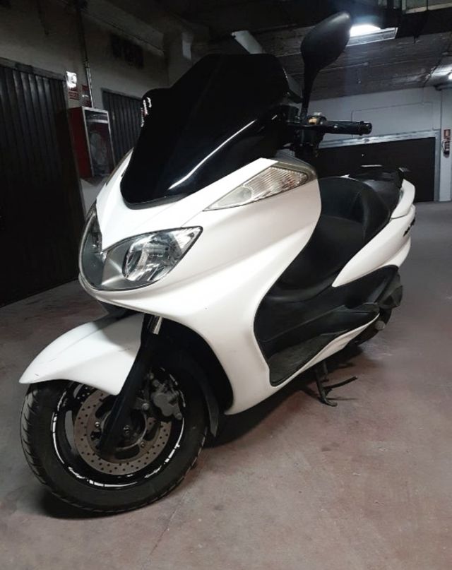 Yamaha Majesty 400 ABS