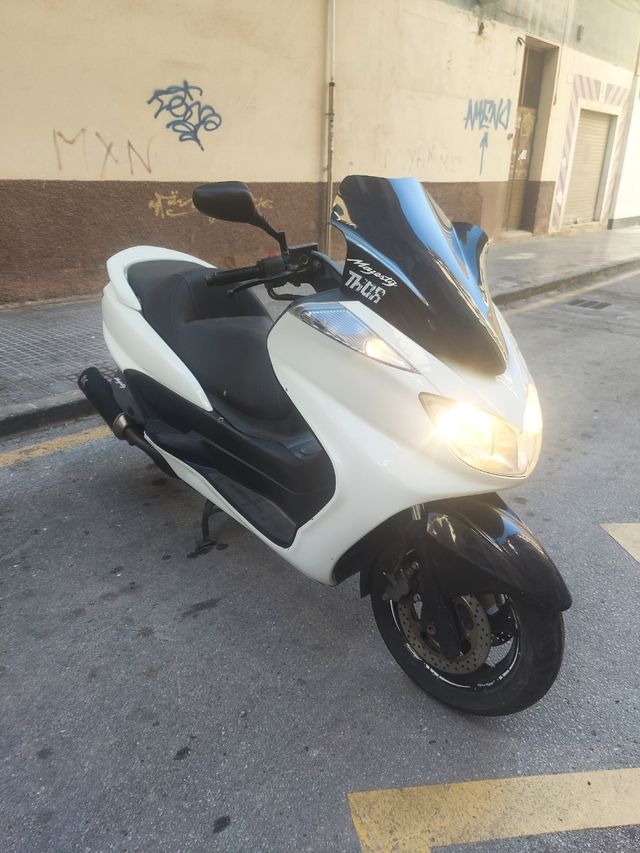 Yamaha Majesty 400 ABS