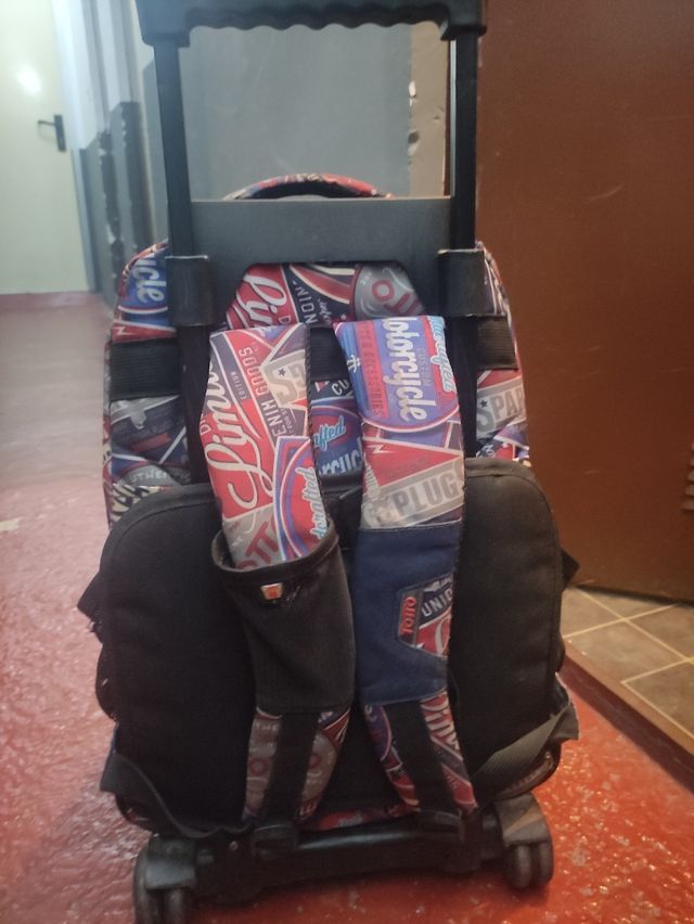 Mochila Totto con ruedas
