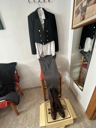 traje de corto hombre gomar