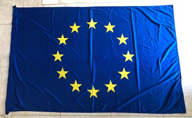 bandera exterior UE. EU. Europa.