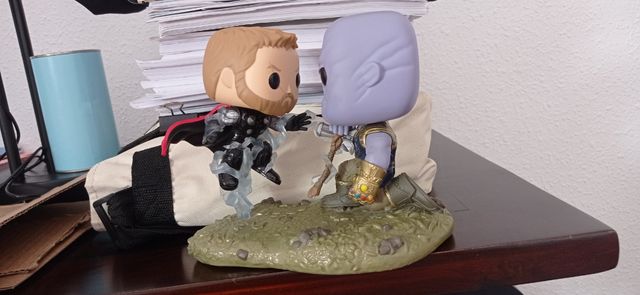 Funko Thor/thanos