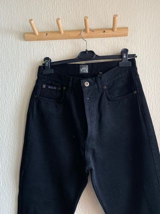 pantalon vaquero negro - moschino