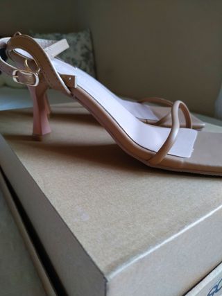 Sandalias de tacón N°38
