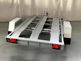 Transporte motos con remolque